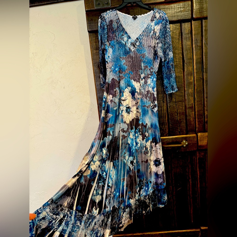 Komarov Dress